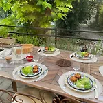 Chez-sixtine * Albon