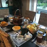 Chez-sixtine Albon