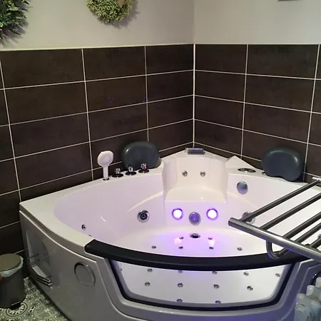 Ubytování v soukromí Chez-sixtine D'hotes Albon